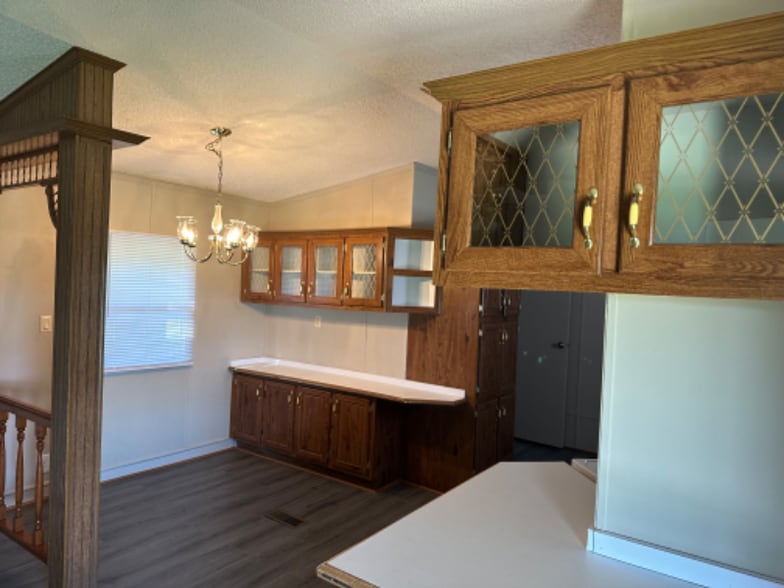 Building Photo - 141 James Way