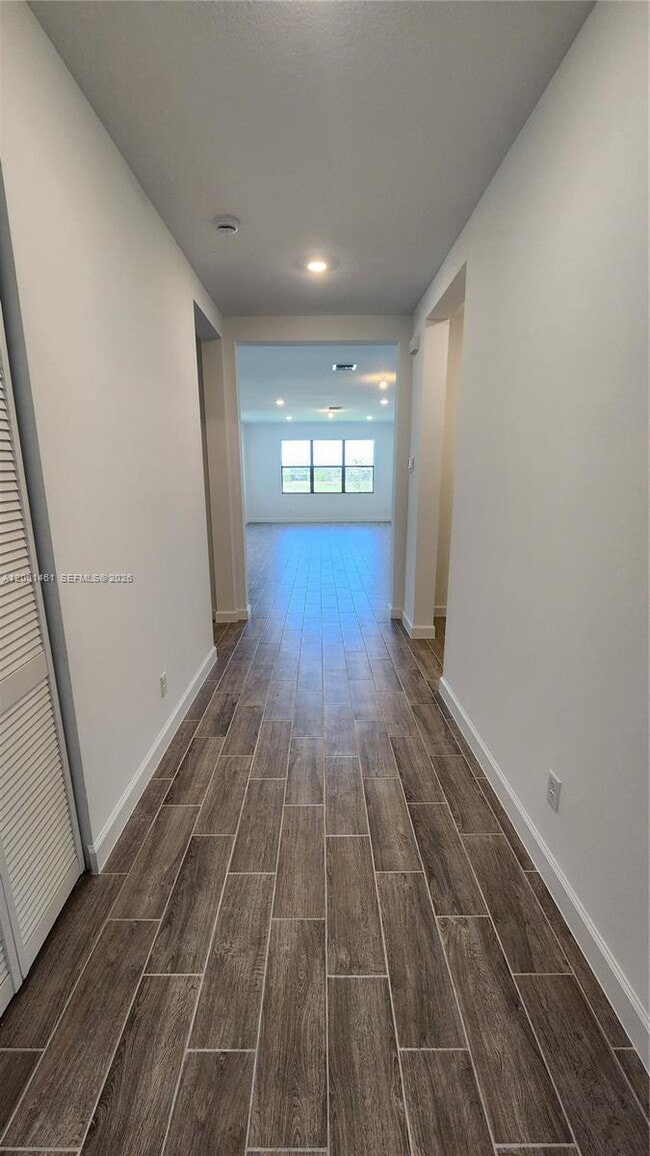 Building Photo - 19047 Croft Mill Xing