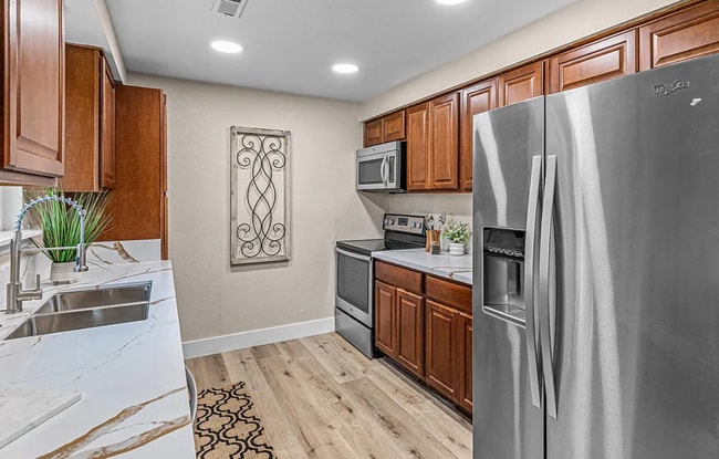 Building Photo - 2725 Randolph St