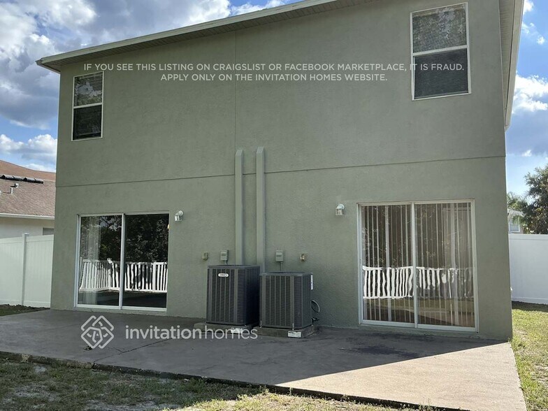 Building Photo - 10120 Perthshire Cir