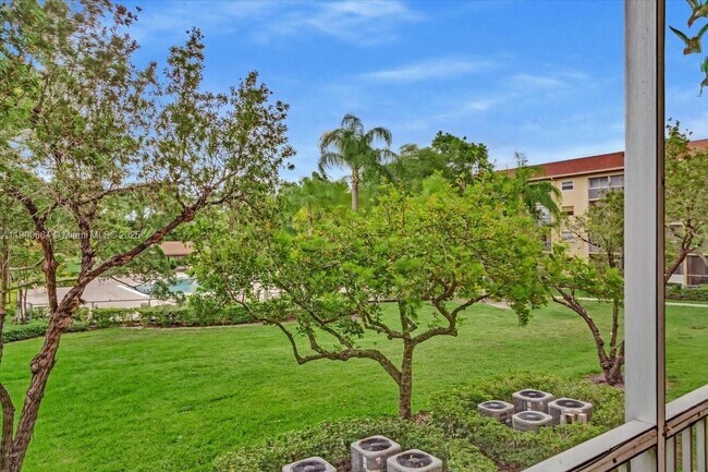 Building Photo - 12501 SW 14th St