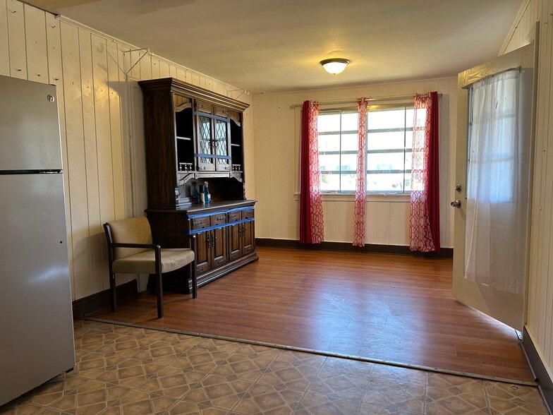 Building Photo - 2629 Speas Rd