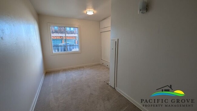 Building Photo - Warm & Welcoming 3-Bed Cottage with Character on 17-Mile Drive