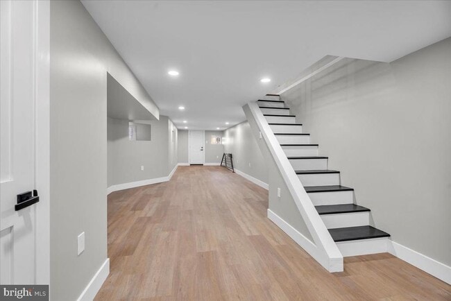 Building Photo - 1013 S 51st St