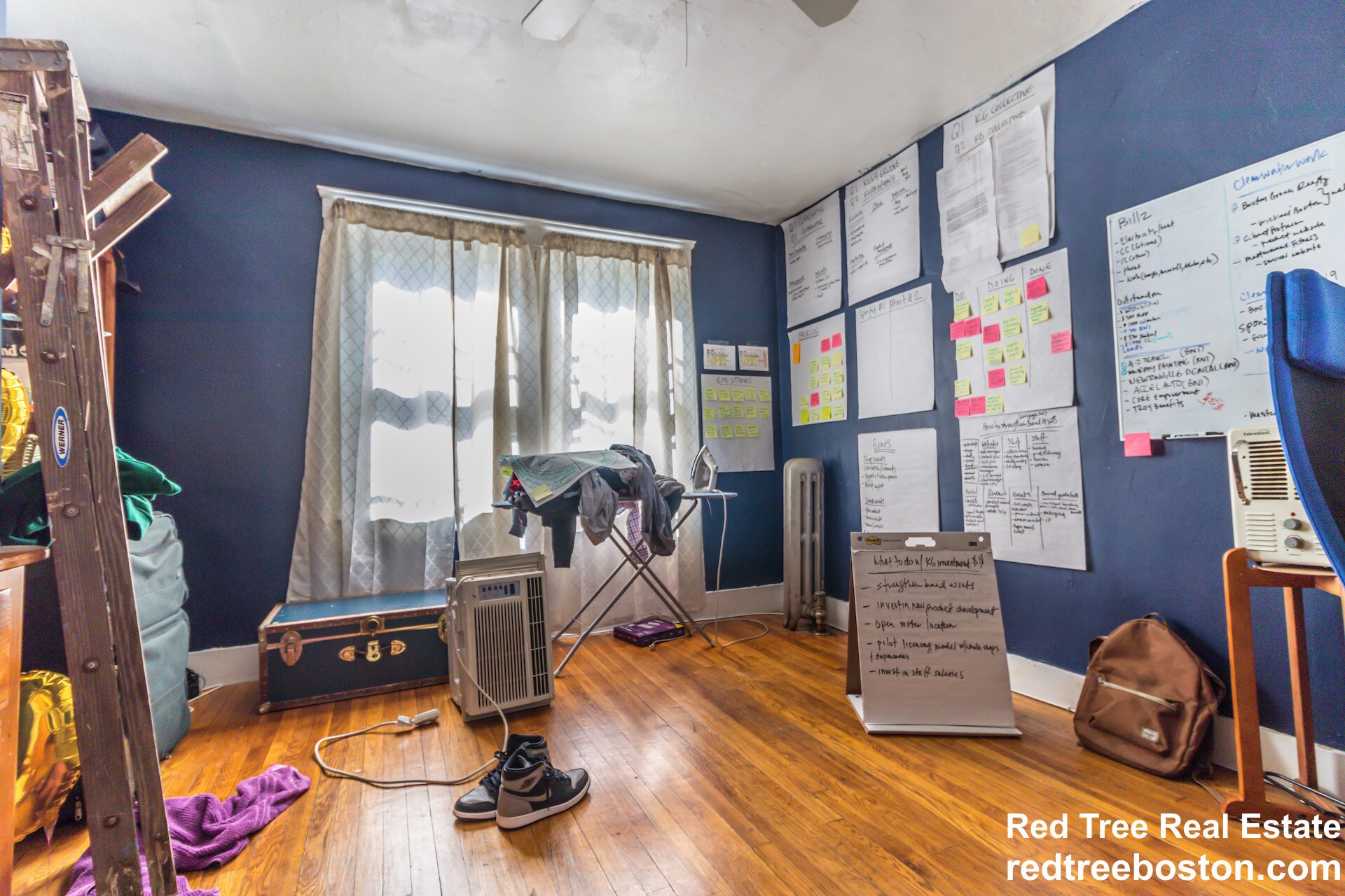 Building Photo - 163 Hillside St