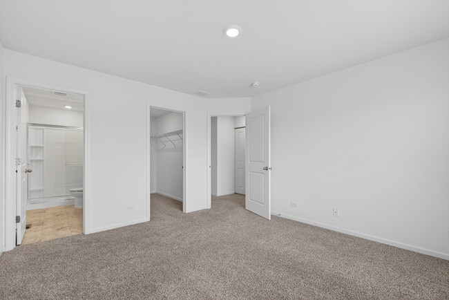 Building Photo - 3831 Currant Ln