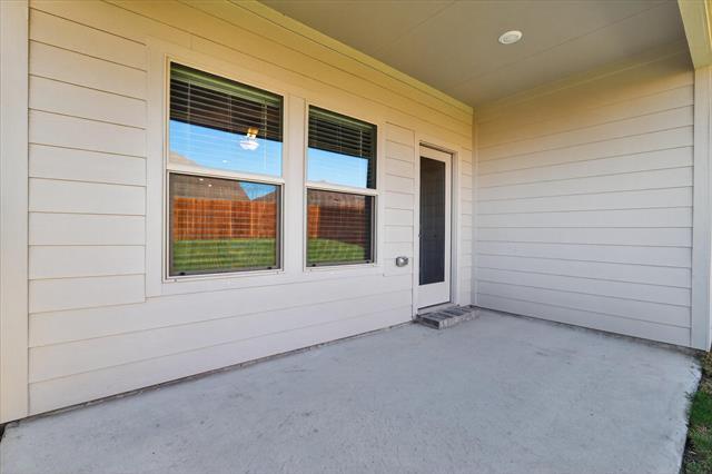 Building Photo - 518 Blanton St