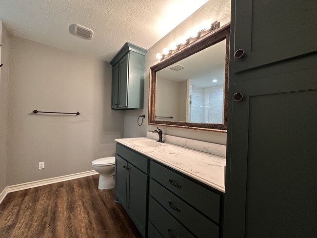 Building Photo - 11365 AR-237