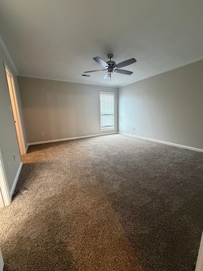 Building Photo - 24 Hulsey Cove