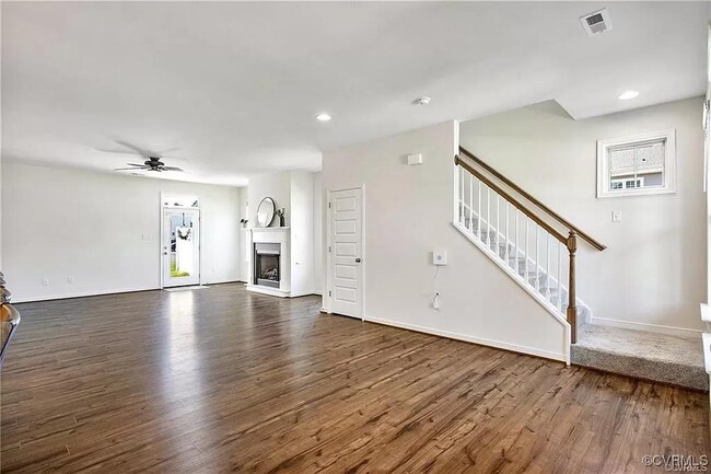 Building Photo - 10801 Porter Park Ln