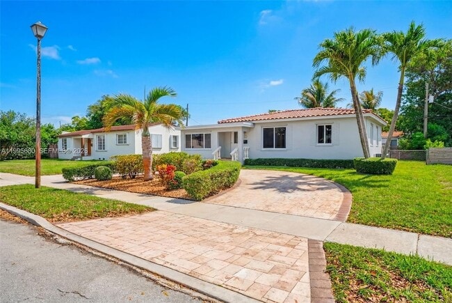 Building Photo - 6447 SW 10th St