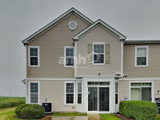 Building Photo - 211 Barrett Dr