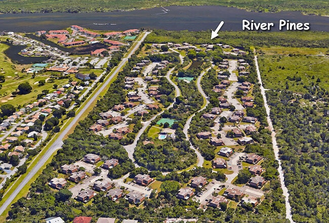 Building Photo - 6003 SE Riverboat Dr