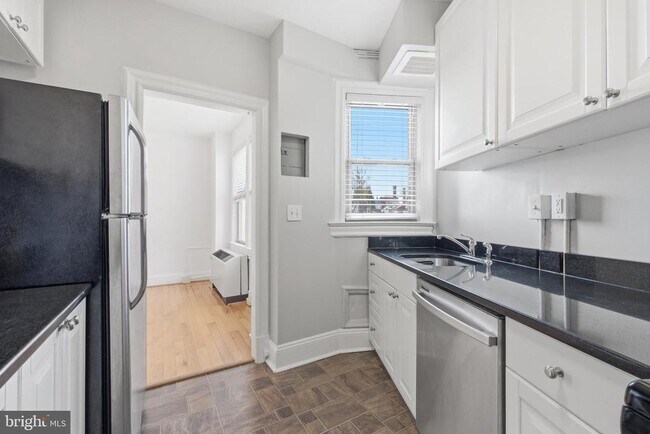 Building Photo - 3446 Connecticut Ave NW