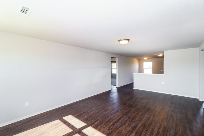 Building Photo - 12321 Vernonia Dr