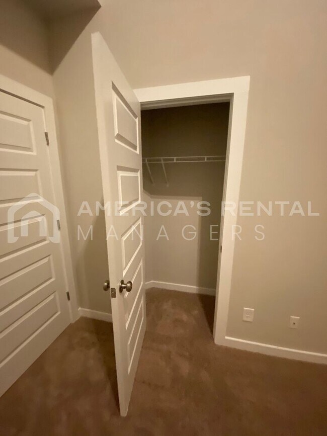 Building Photo - Home for Rent in Clanton, AL!!! COMING SOON!
