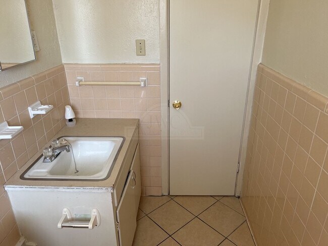 Building Photo - 804 Jefferies Ave, Killeen