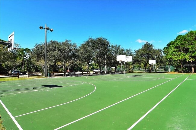 Building Photo - 4224 Central Sarasota Pkwy