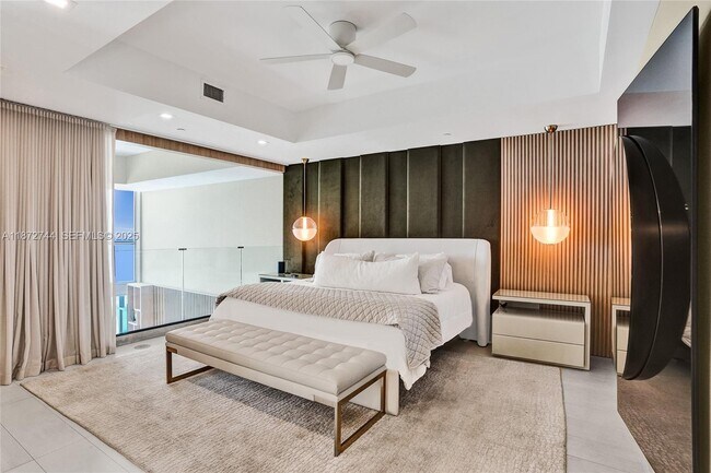 Building Photo - 1100 Biscayne Blvd