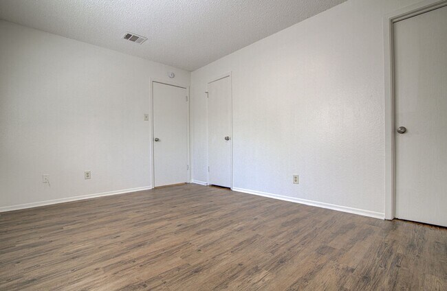 Building Photo - 8000 West Gate Blvd