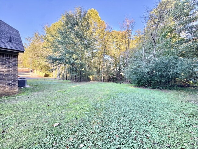 Building Photo - 11 Katie Ln