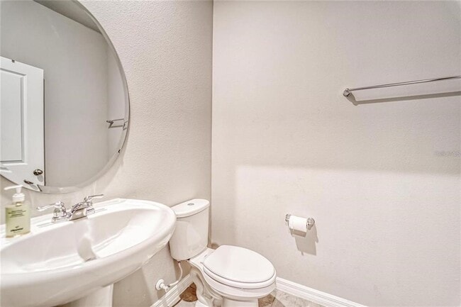 Building Photo - 1642 Boxleaf Ln