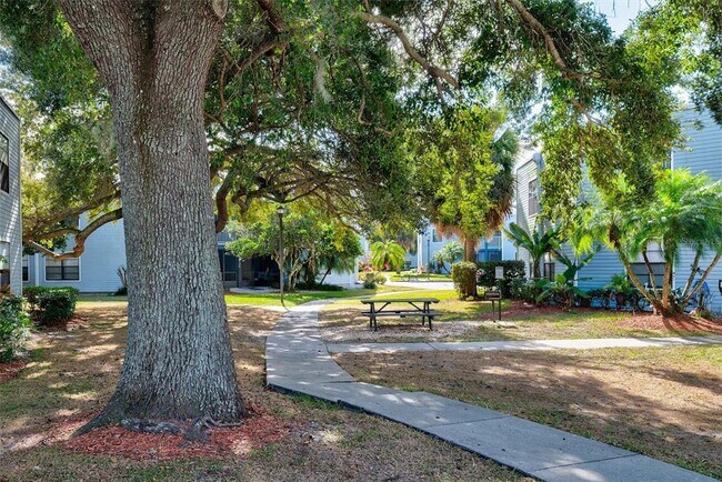 Building Photo - 3623 Atrium Dr