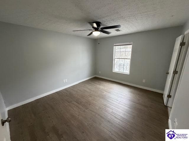 Building Photo - 111 Norwood Dr