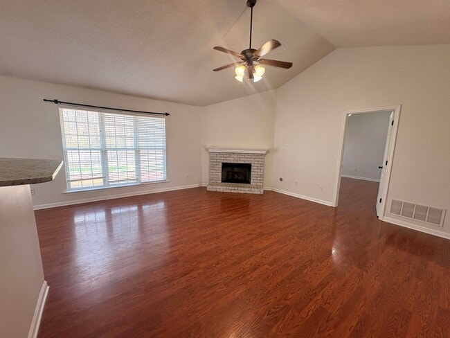 Building Photo - 11590 Milton Ridge Cove