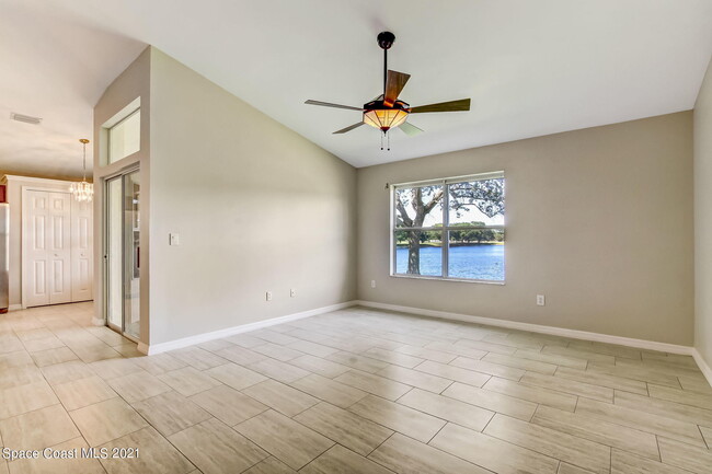 Building Photo - 6921 Mulberry Ct