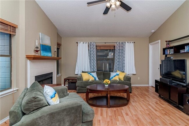 Building Photo - 3008 Birch Dr