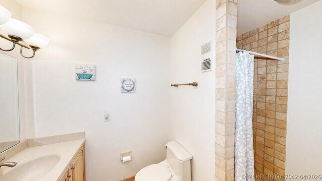 Building Photo - 1300 Seaway Dr
