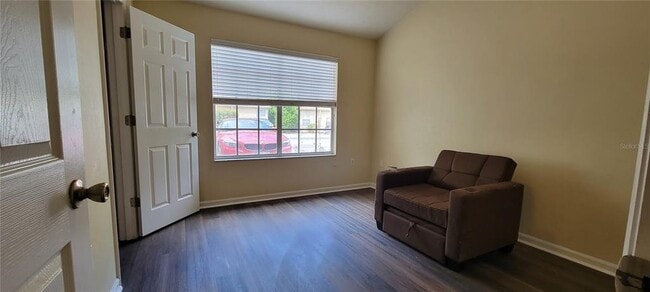 Building Photo - 5250 SW 97th Dr