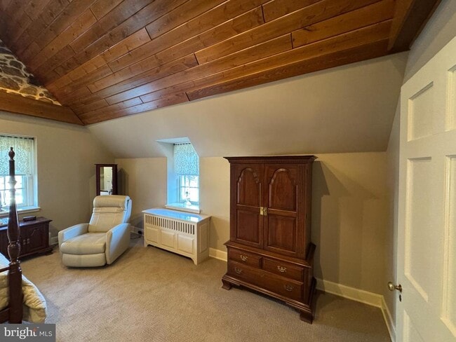 Building Photo - 3700 Albidale Dr