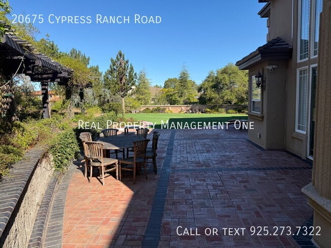 Building Photo - 20675 Cypress Ranch Rd