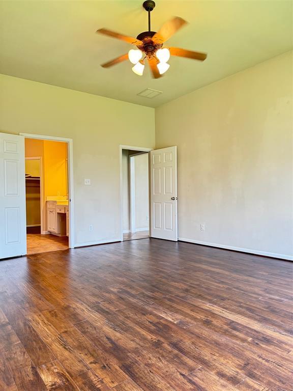 Building Photo - 27926 Barberry Banks Ln