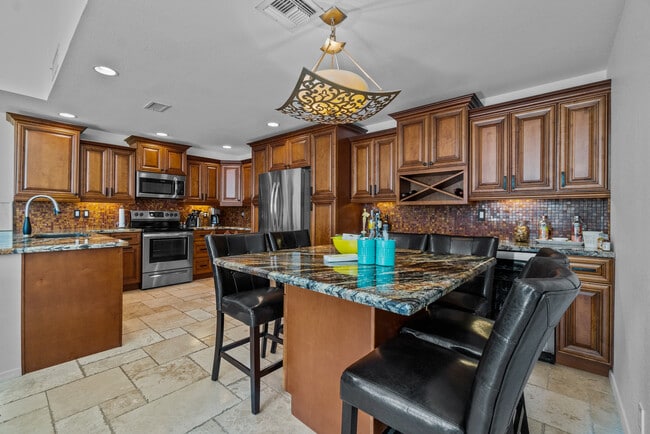 Building Photo - 9708 E Via Linda