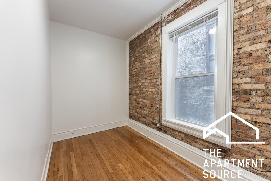 Building Photo - 2250 N Cleveland Ave