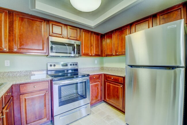 Building Photo - Status: Accepting Applications