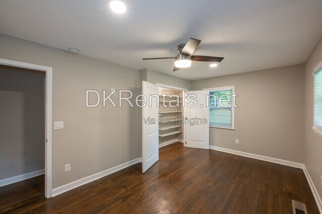 Building Photo - 2131 Bixler Cir