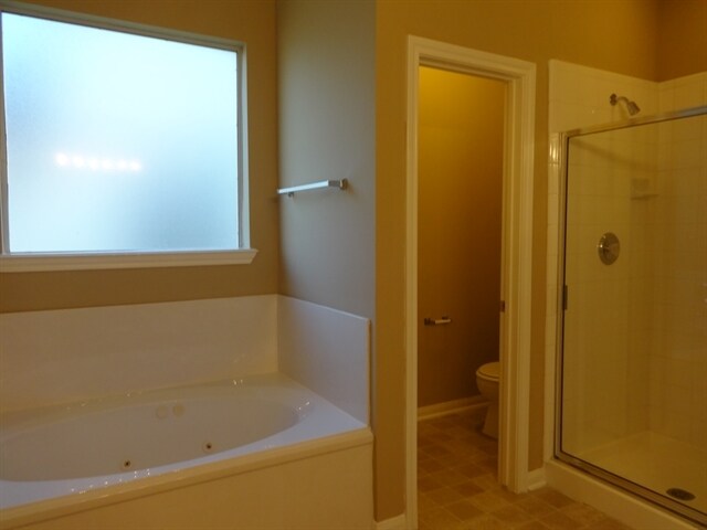 Building Photo - 3931 Oak Plank Rd