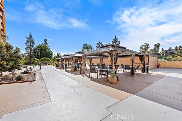 Building Photo - 24055 Paseo Del Lago