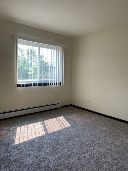 Building Photo - 434 Pleasant Run Dr