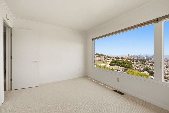 Building Photo - 45 Graystone Terrace
