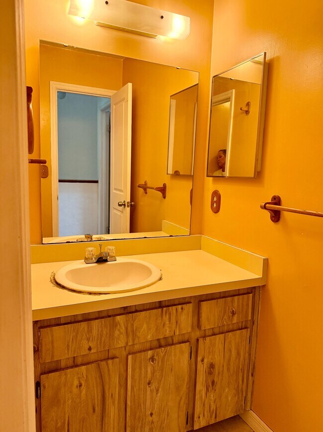 Building Photo - 6264 SW 8th Pl