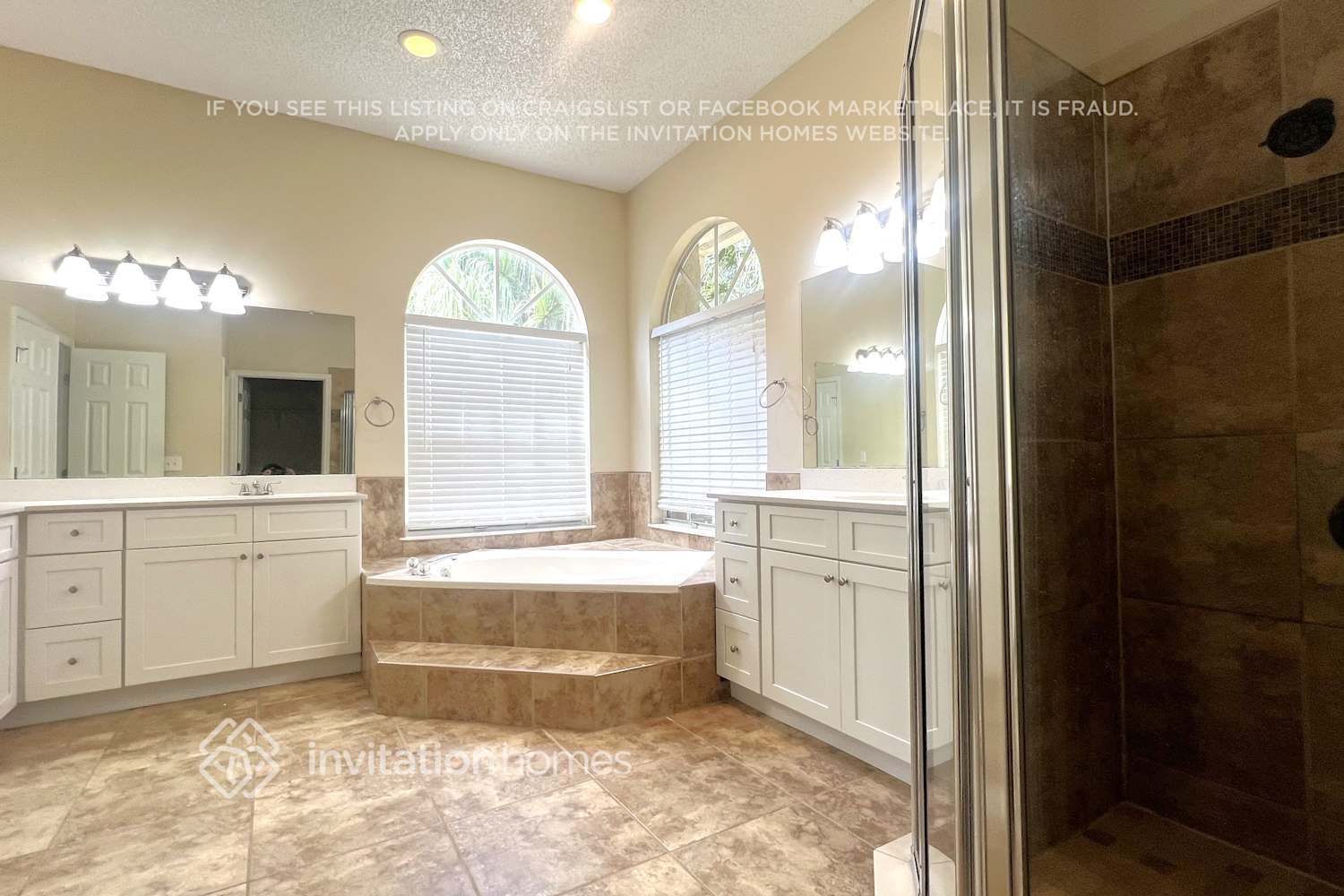 Building Photo - 2104 New Victor Rd