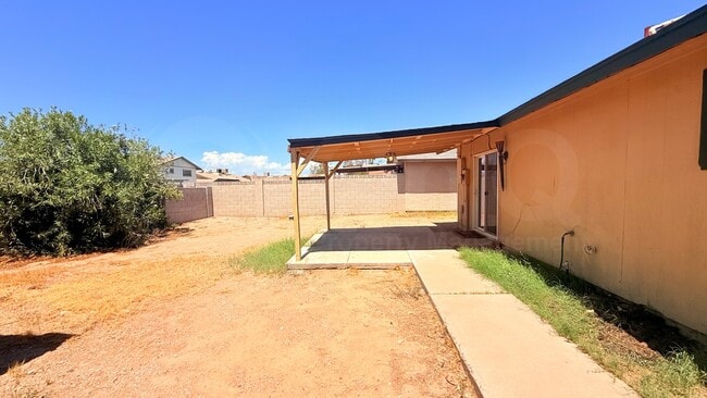 Building Photo - 14608 N 54th Ave