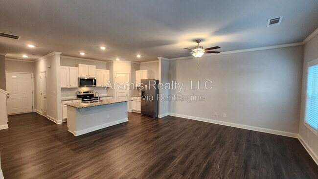 Building Photo - 5228 Pinnacle Walk