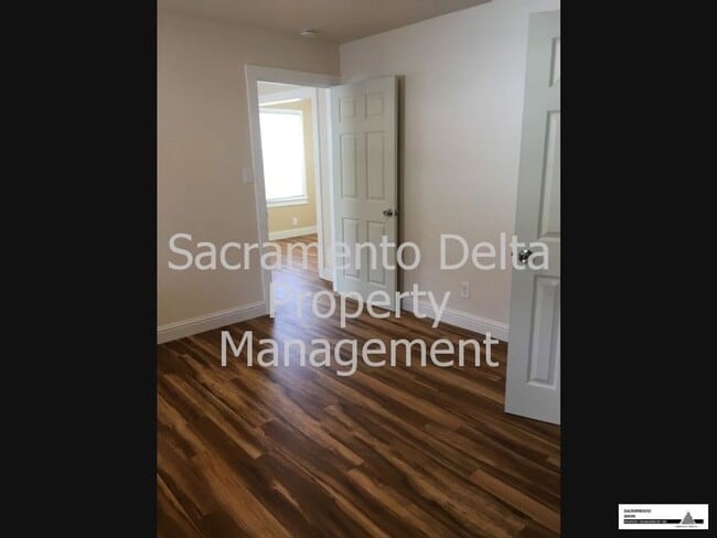 Building Photo - Cute and Cozy 1bed/1bath Cottage in Colonial Heights