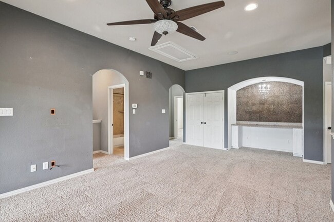 Building Photo - 920 Norma Ln